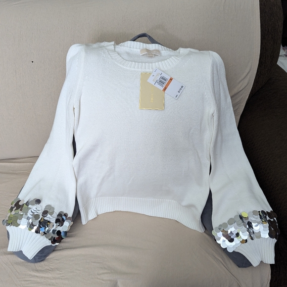 Micheal Kors white with large silver sequins on the sleeve women's small - Picture 1 of 4
